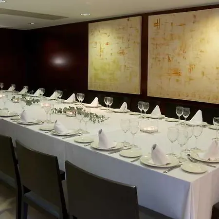 Zenit Don Yo מלון סרגוסה