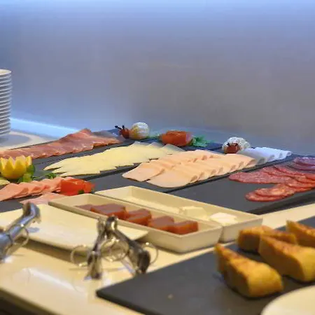 Zenit Don Yo 4* סרגוסה