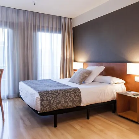 מלון Zenit Don Yo