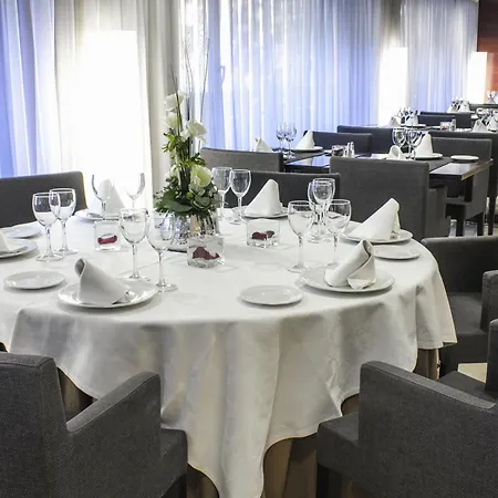 Zenit Don Yo מלון