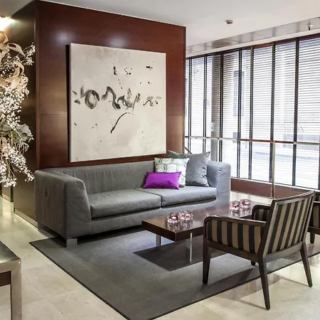 Zenit Don Yo מלון