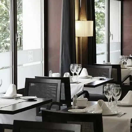 Hotell Zenit Don Yo