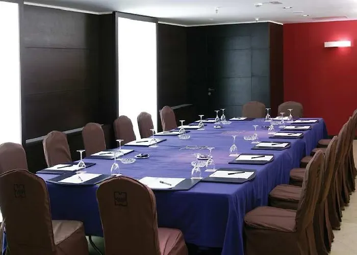 מלון Zenit Don Yo 4*